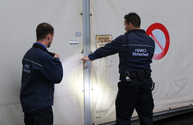 Hako Verkehrsicherheit - Bewachungen / Öffnungen / Schliessungen