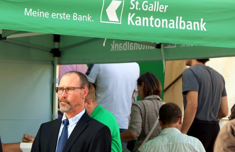 Hako Verkehrsicherheit - Empfangsdienste / Zutrittskontrollen