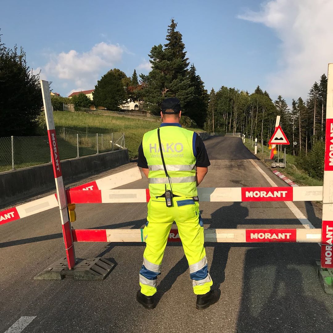 Hako Verkehrsicherheit - Strassensperrungen